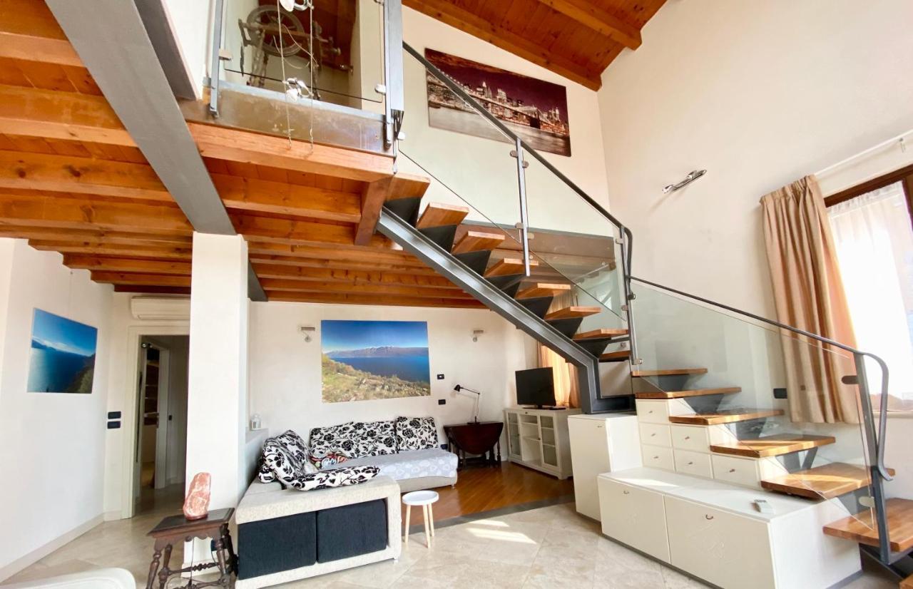 Residence Corte Ferrari -Ciao Vacanze- Moniga del Garda Eksteriør bilde