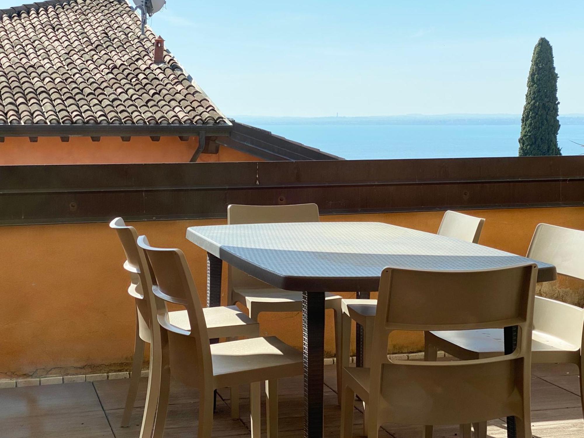 Residence Corte Ferrari -Ciao Vacanze- Moniga del Garda Eksteriør bilde