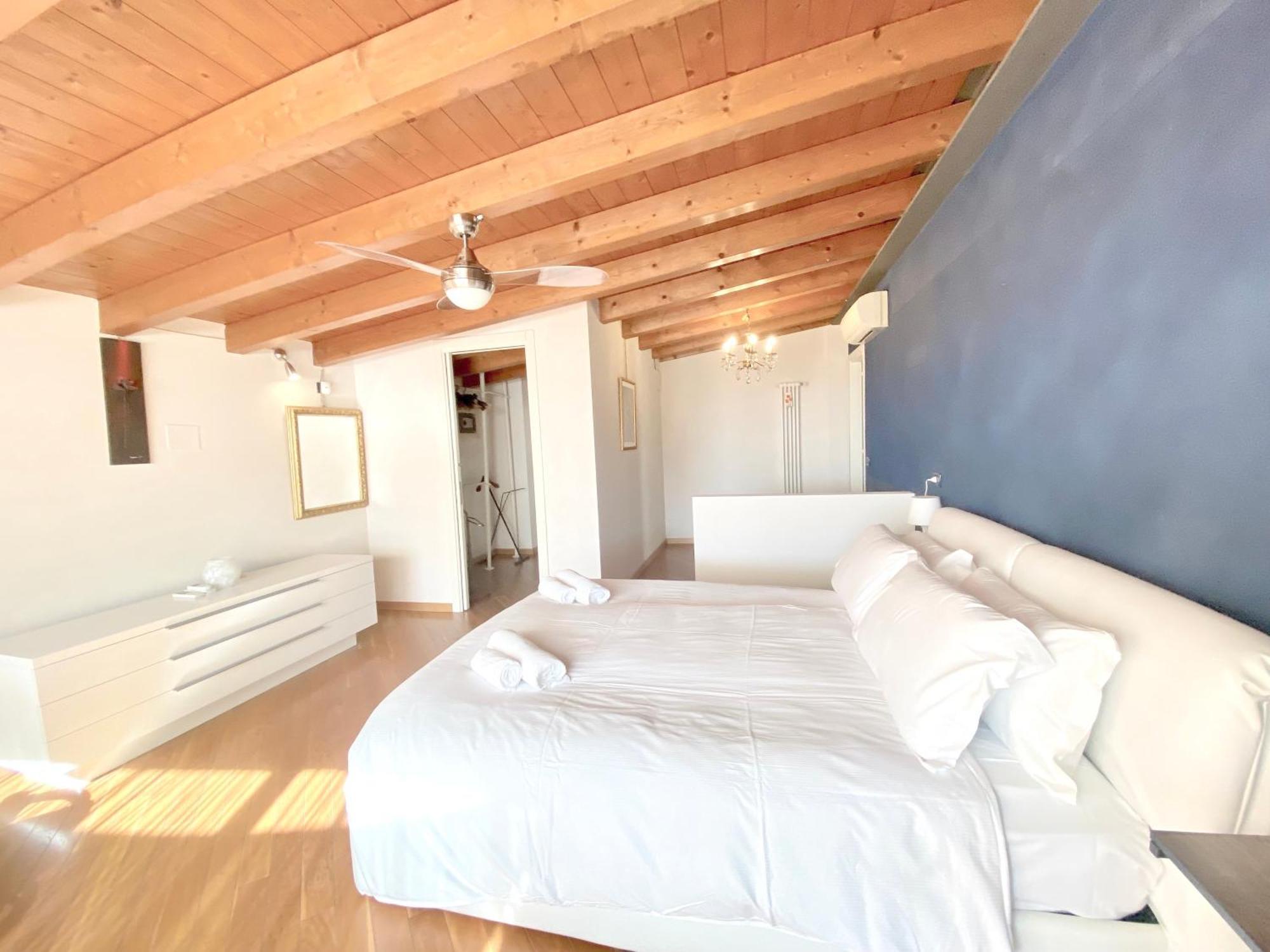 Residence Corte Ferrari -Ciao Vacanze- Moniga del Garda Eksteriør bilde