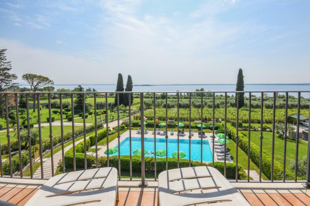 Residence Corte Ferrari -Ciao Vacanze- Moniga del Garda Eksteriør bilde